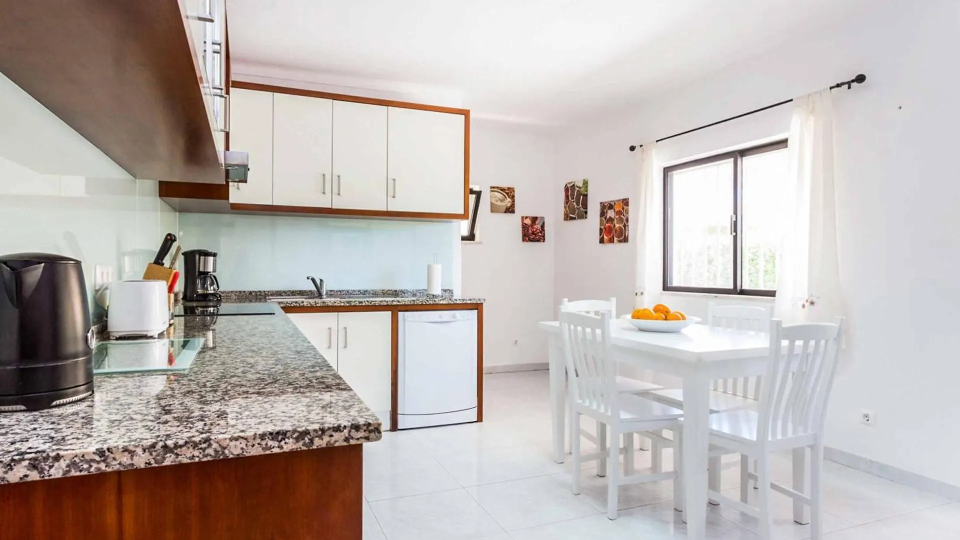 Villa Bonita Gale Gale