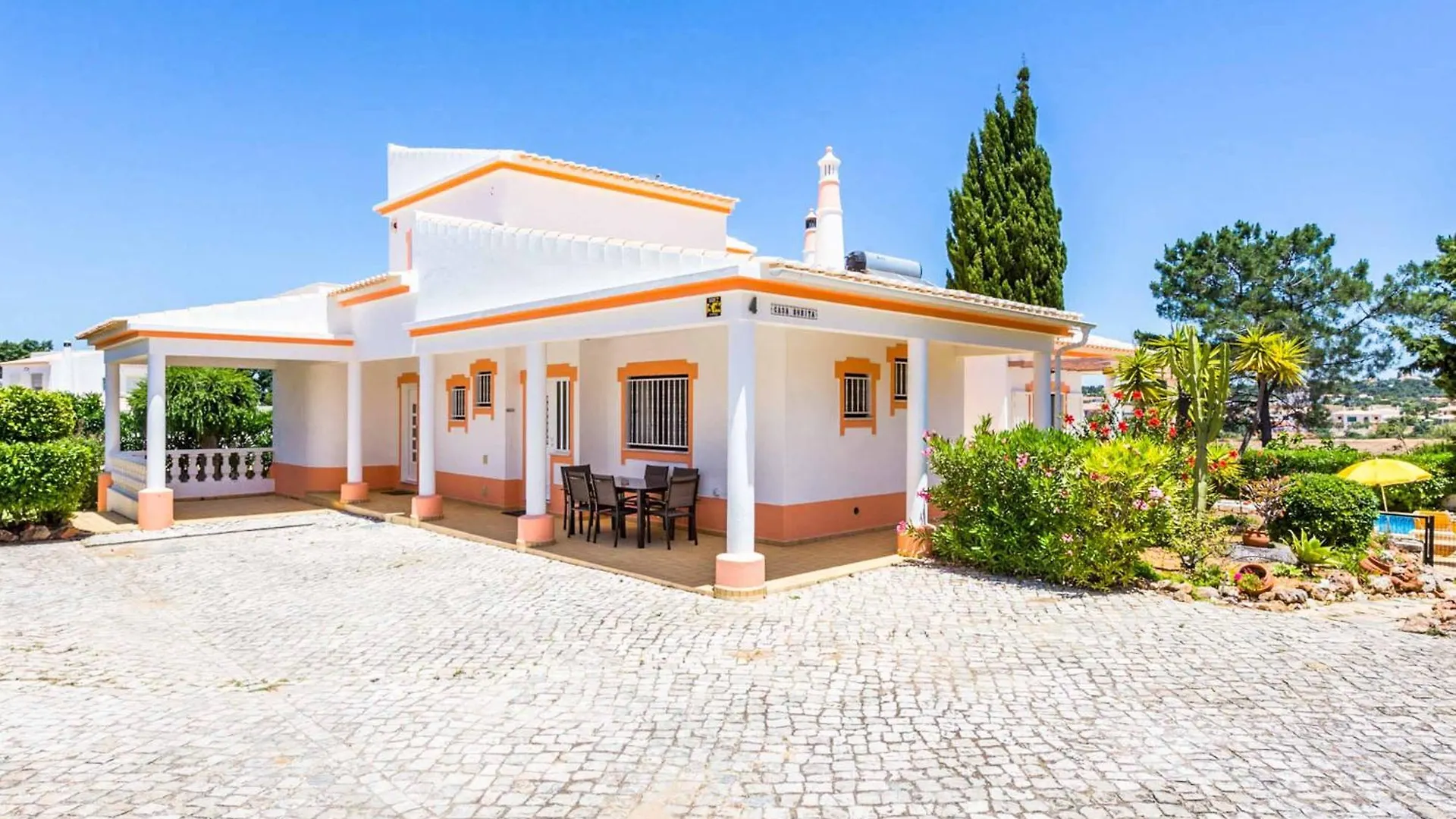 Villa Bonita Gale Gale