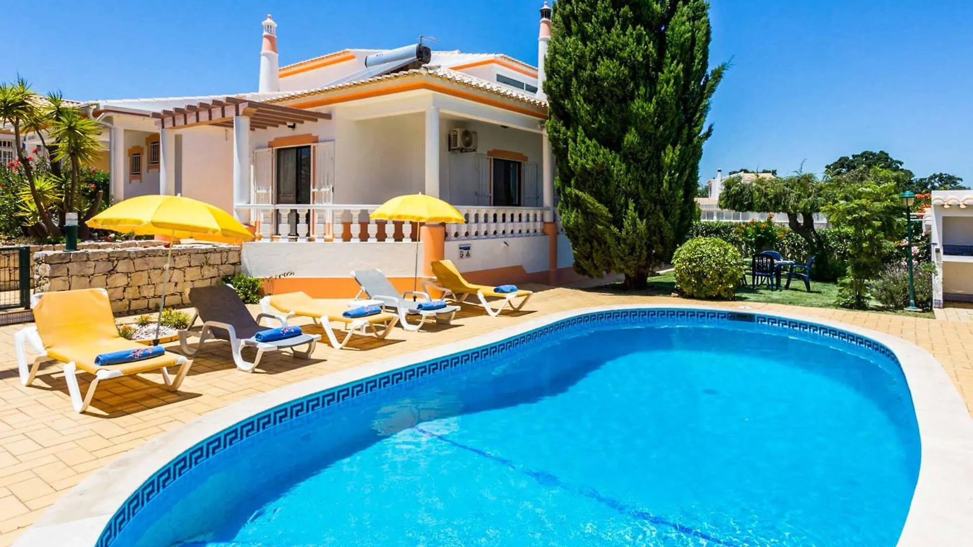 Villa Bonita Gale Gale